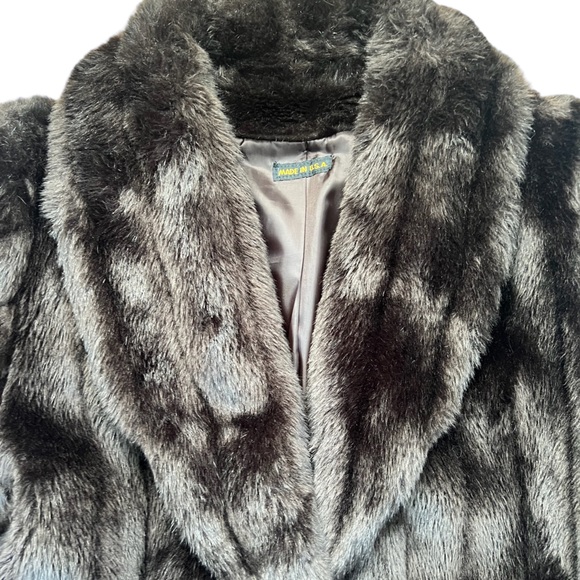 Fur Jacket - Picture 5 of 7